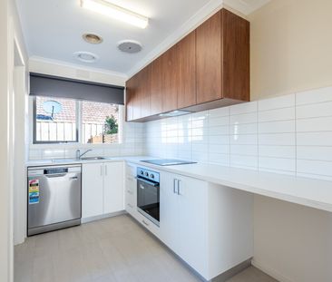 6/11 Wisewould Avenue, - Photo 6