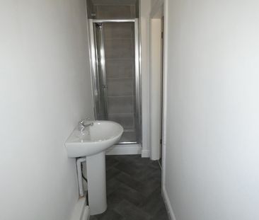 Whitegate Drive Flat 1 - Photo 3