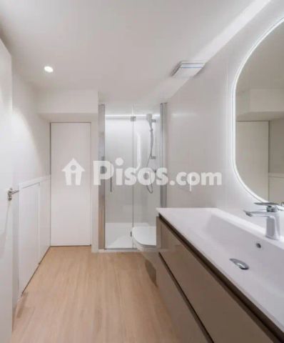 Apartamento en alquiler en La Catedral - Photo 3