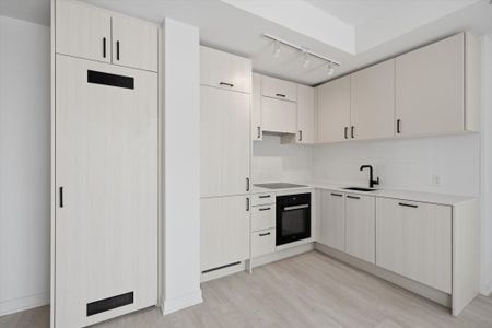 For Lease - 1 Quarrington Lane Unit# 1104, Toronto, Ontario - Photo 4