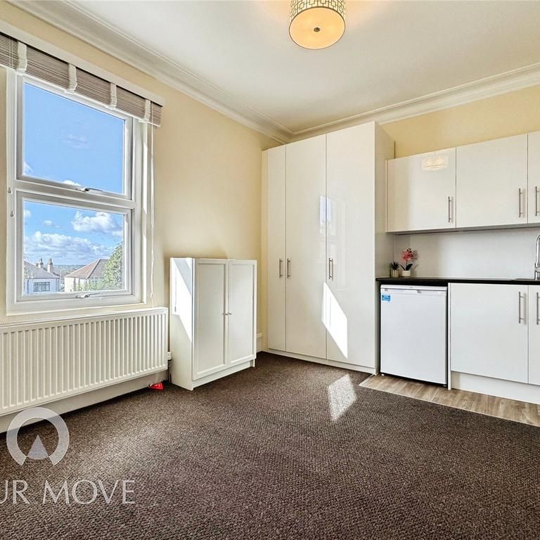 1 bedroom detached house to rent - Photo 1