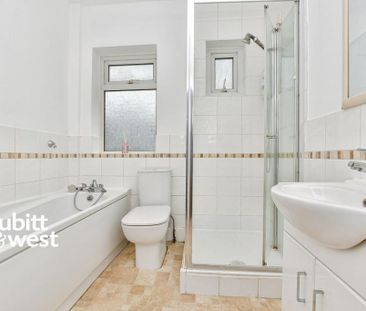 3 bedroom terraced house to rent - Photo 5