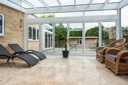 5 bedroom house to rent Berry Hill Road, Cirencester, GL7 - Photo 2