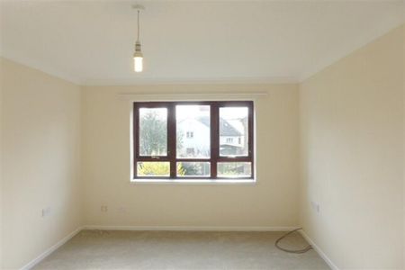 2 bedroom retirement property to rent - Photo 2