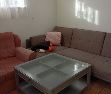 Room in a Shared House, Alfriston Close, BN2 - Photo 3