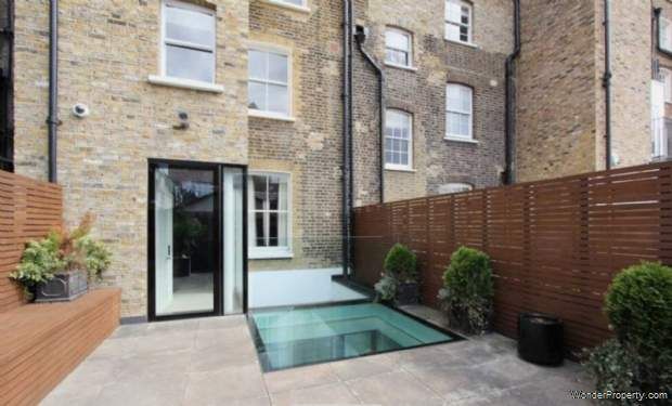 5 bedroom property to rent in London - Photo 1