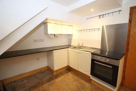 Flat B, Preston Street, Faversham, ME13 - Photo 3