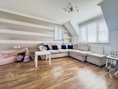 2 bedroom apartment to rent - Photo 3