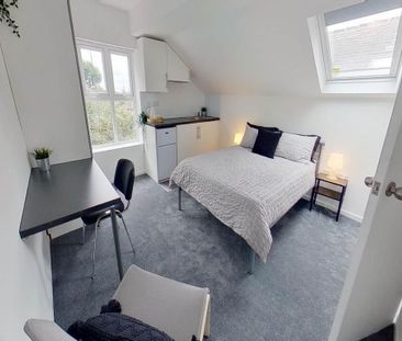 Studio to rent - Photo 2