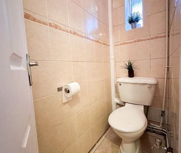 Room in a Shared Flat, Doveton House, E1 - Photo 5