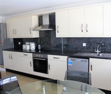 STUDENT LET 2026/27, 13 Stuart Gardens, Portstewart, BT55 7AT - Photo 6