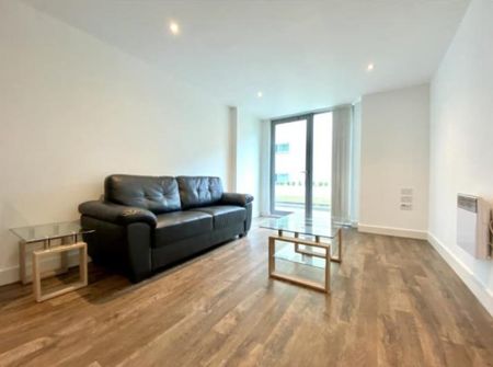 1 bedroom flat to rent - Photo 2