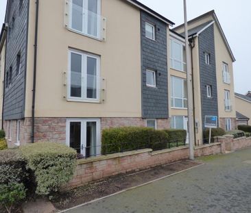 1 bedroom ground floor flat to rent - Photo 5