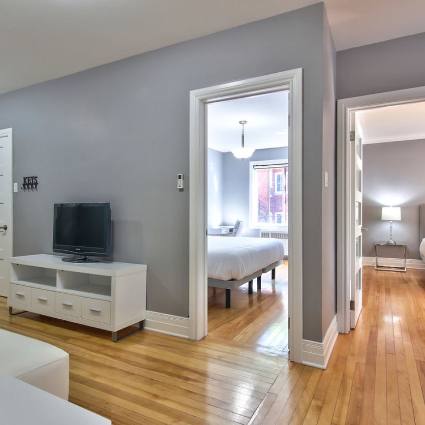 4785 Rue Dupuis, #1 - Photo 1