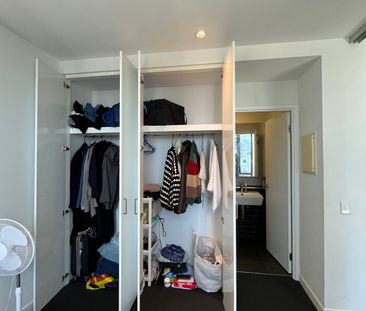 Melbourne CBD - Photo 2