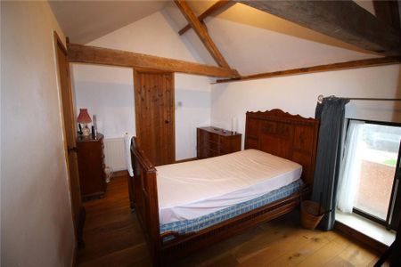 4 bedroom detached house to rent - Photo 5