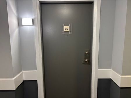 For Lease - 830 Scollard Court Unit# 313, Mississauga, Ontario - Photo 5