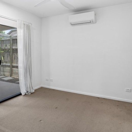 Modern 3-Bedroom Home Opposite Ridge View Park - Photo 1