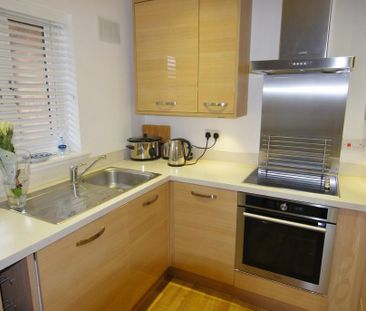 2 bedroom apartment to rent - Photo 3