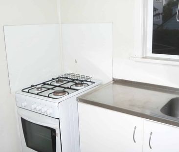 North west facing one bedroom villa conversion. - Photo 5