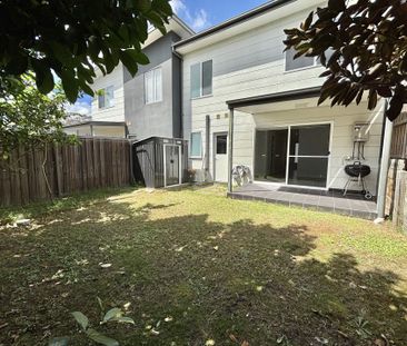 Contemporary Comfort in Glenfield - Photo 3
