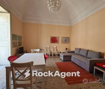 Appartamento di 85 m² con 3 locali a Catania - Photo 2