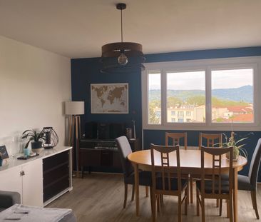 Location Appartement 4 pièces 87m² SATHONAY CAMP 69580 - Photo 5