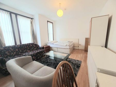 4 bedroom house share to rent - Photo 5