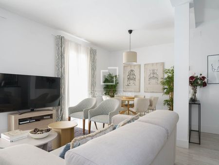 Excellent 2 Bedroom apartment for rent in Lista, Madrid - Photo 2