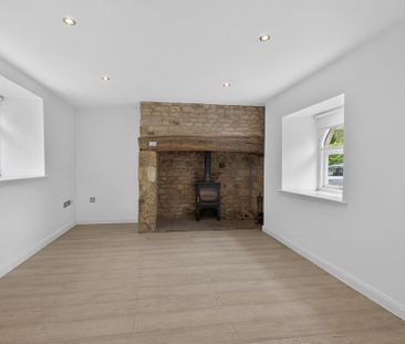 2 bedroom property to rent - Photo 1
