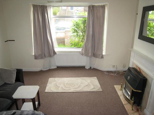 2 bedroom terraced house to rent - Photo 1