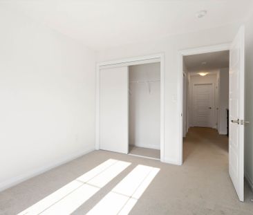 For Lease - 122 Granville Crescent, Haldimand, Ontario - Photo 1