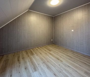 Gerenoveerde woning met 1 slaapkamer en slaaphoekje te Lampernisse. - Photo 6