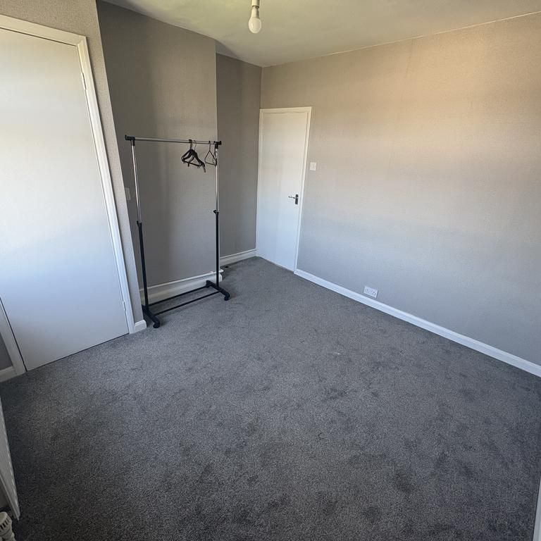 2 bedroom house to rent - Photo 1