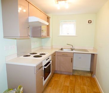 2 bed flat to rent in Olwen Drive, Hebburn, NE31 - Photo 2