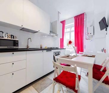 Via Natale Battaglia, Milan, Lombardy 20127 - Photo 1