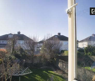 Room in a shared 5-bedroom flat for rent in Rathfarnham - Photo 5