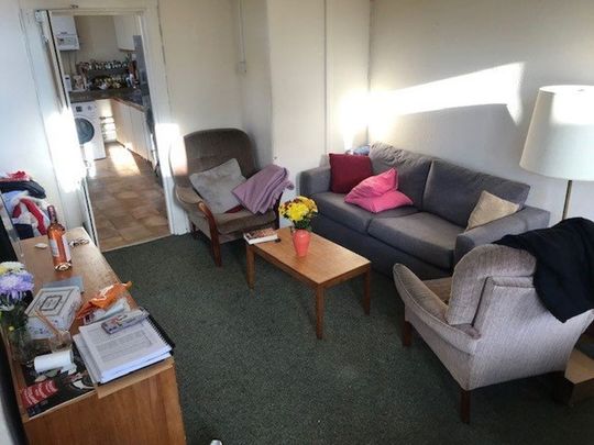 Cowley Road, East Oxford, Oxford - Photo 1