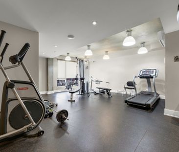 1205 Rue MacKay, Montréal (Ville-Marie), QC H3G - Photo 2