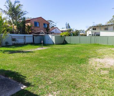 Perfect Location! - Photo 6