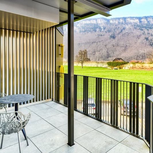 "Abheben im möblierten Apartment "PC-2" im The Tower, Stans" - Photo 1