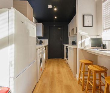 1 bedroom house of multiple occupation to rent - Photo 5