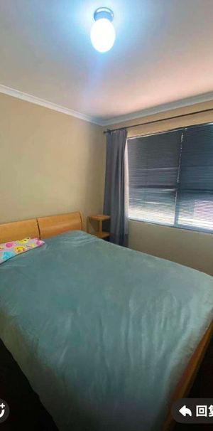 Canning Vale - Photo 1