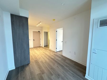 For Lease - 8 Interchange Way Unit# 3903, Vaughan, Ontario - Photo 4