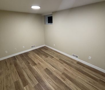 For Lease - 151 Goulding Avenue Unit# Lower Unit, Toronto, Ontario - Photo 2