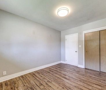 For Lease - 482 Nipigon Street Unit# Main, Oshawa, Ontario - Photo 6