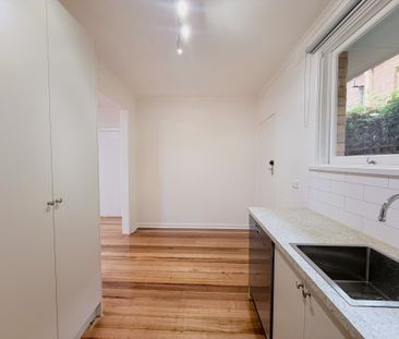 Thinking of selling? Contact our agent - Photo 2