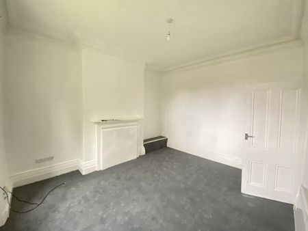 2-4 Rake Lane Flat 2 Wallasey CH45 5DF - Photo 3