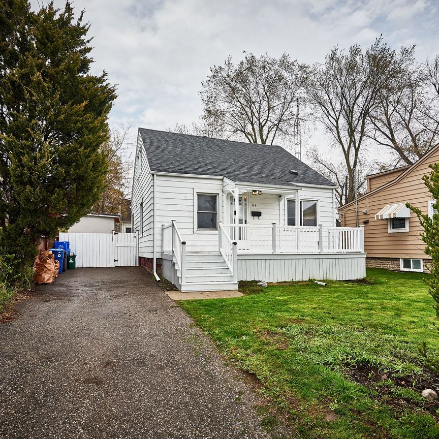 For Lease - 64 Cedar Street, Ajax, Ontario - Photo 1