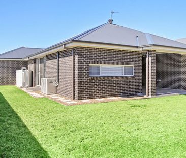 Executive Living!! - Photo 2